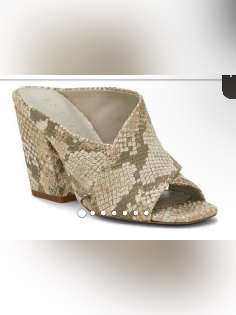 1.State Graible slip on heels